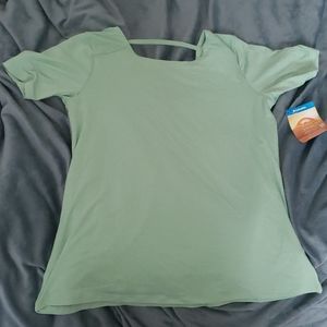 Columbia Essential Elements Short Sleeve XS top